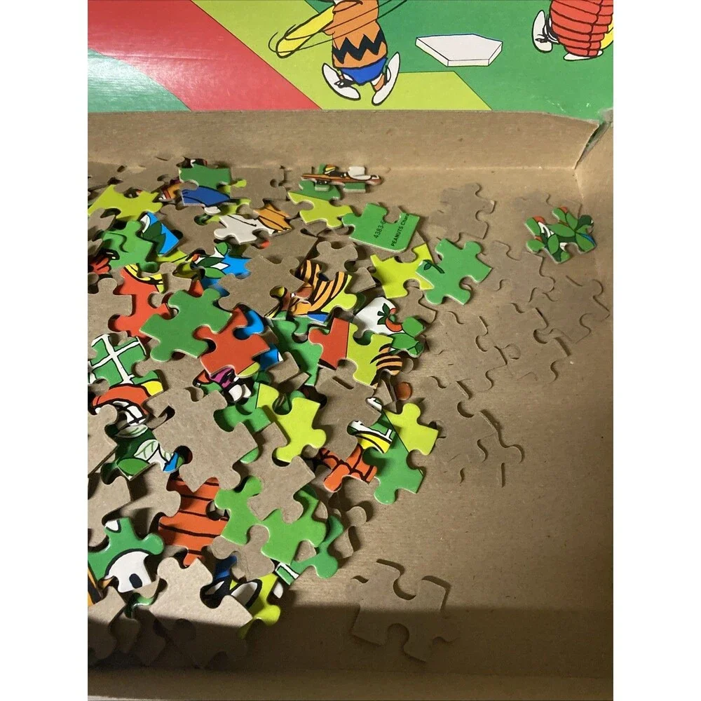 Vintage Peanuts jigsaw puzzle Milton Bradley 4383-6 250 pieces